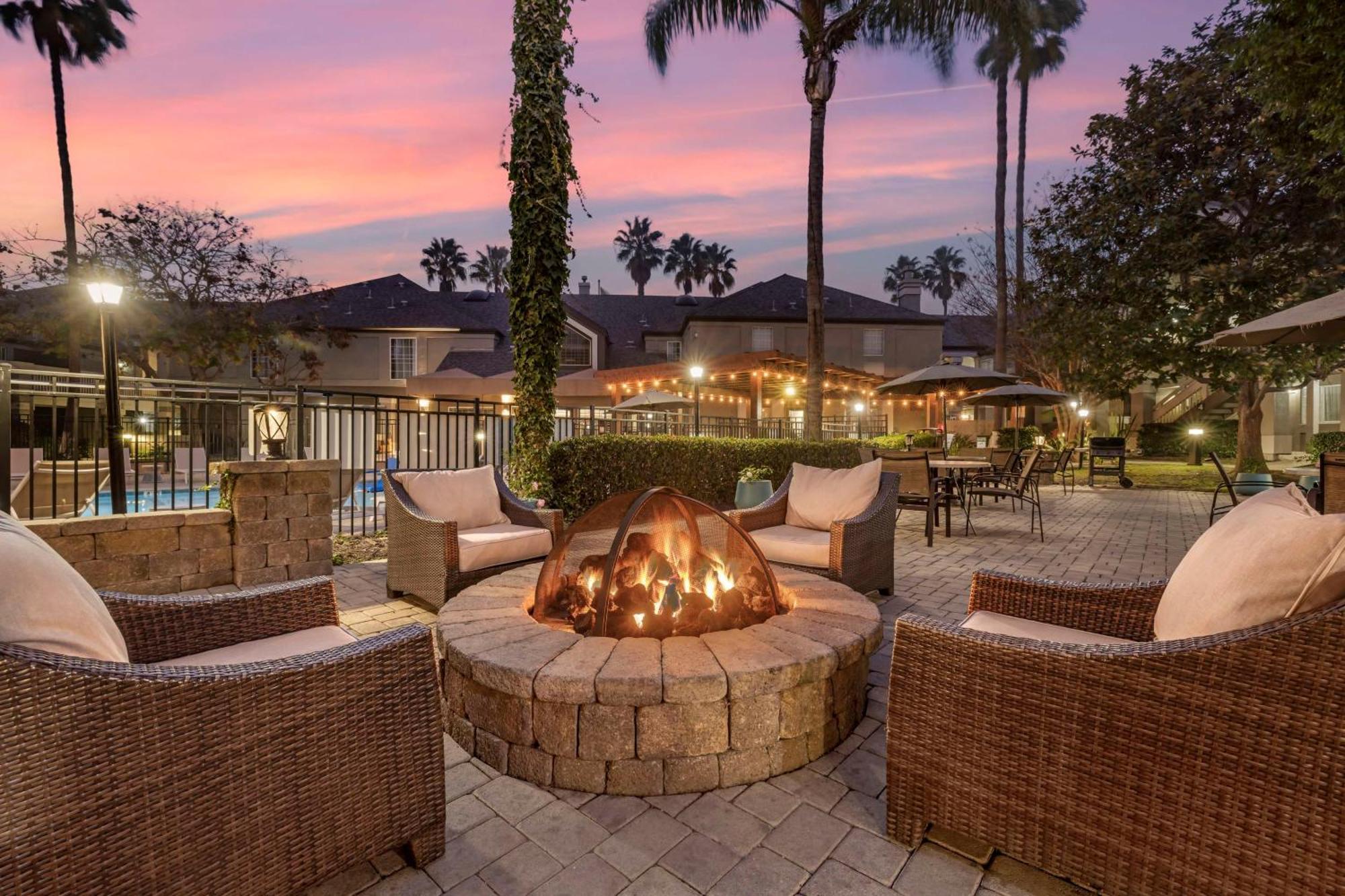 Sonesta Es Suites Torrance Redondo Beach Luaran gambar